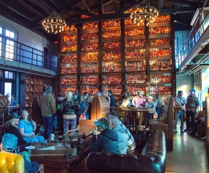 Bourbon bar and nightlife